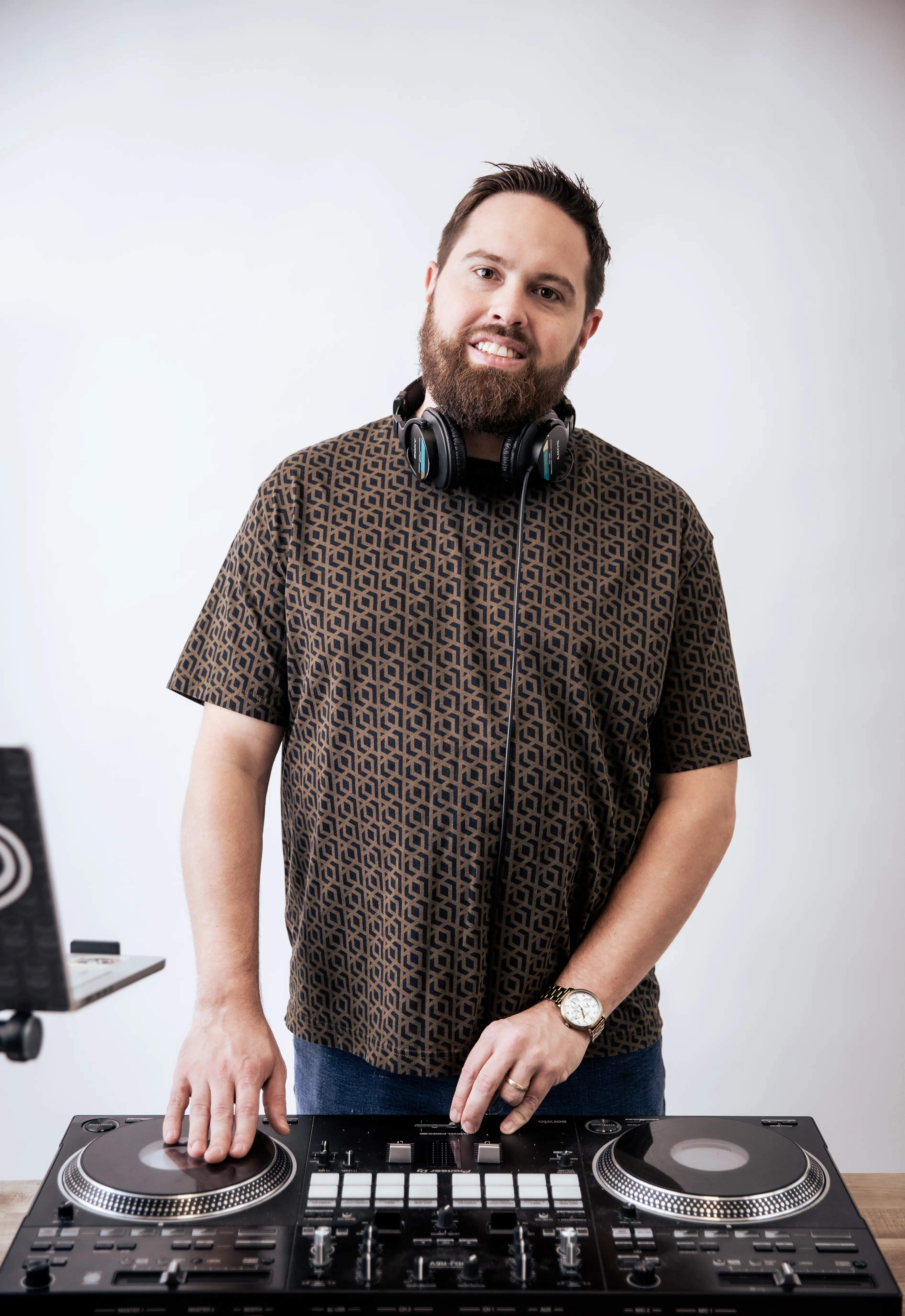 DJ Mayo